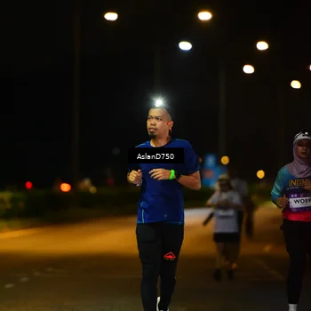 Runner Photo 7744789