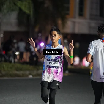 Runner Photo 7744799