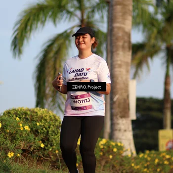 Runner Photo 7744812