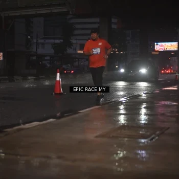 Runner Photo 7744816