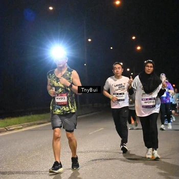Runner Photo 7744843
