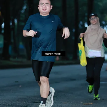 Runner Photo 7744846