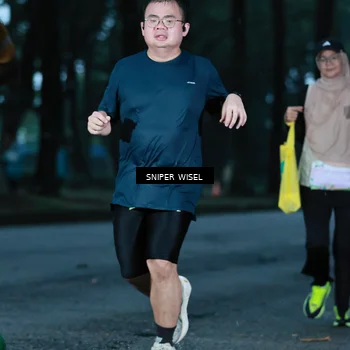 Runner Photo 7744850