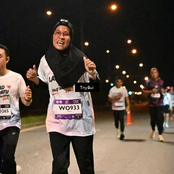Runner Photo 7744851