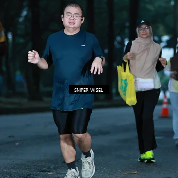 Runner Photo 7744868