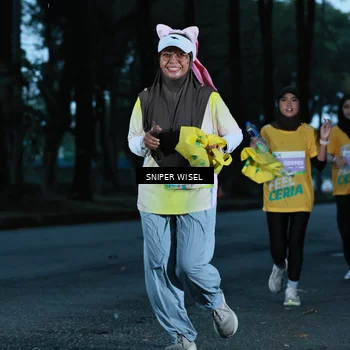 Runner Photo 7744870