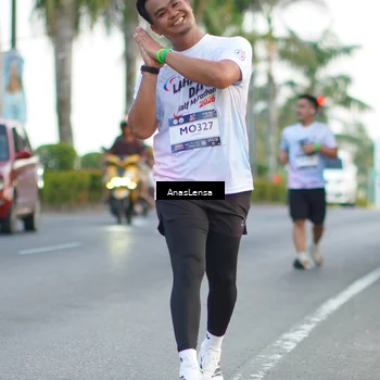 Runner Photo 7744872