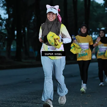 Runner Photo 7744873