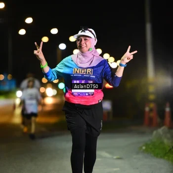 Runner Photo 7744874