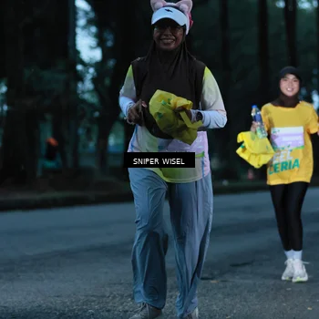 Runner Photo 7744886