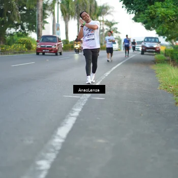 Runner Photo 7744901