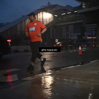 Runner Photo 7744902