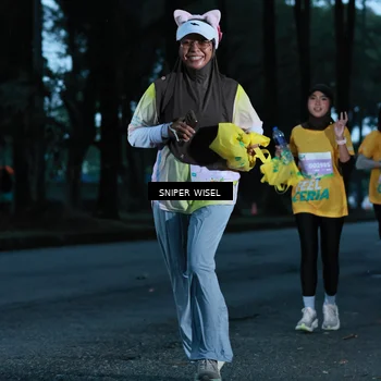 Runner Photo 7744908