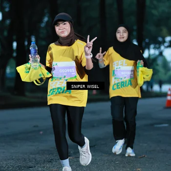 Runner Photo 7744911