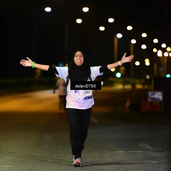 Runner Photo 7744929