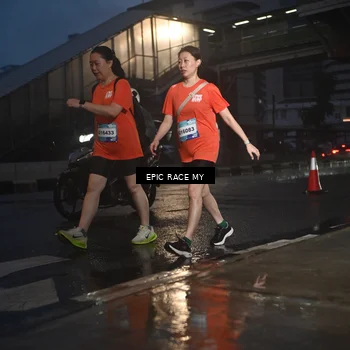 Runner Photo 7744931