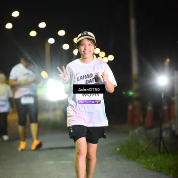 Runner Photo 7744932