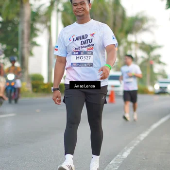 Runner Photo 7744941
