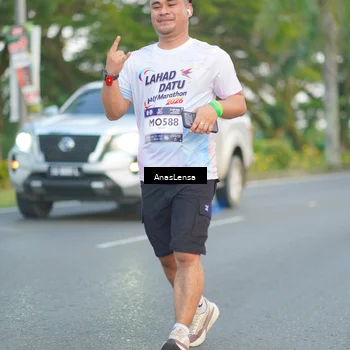 Runner Photo 7744963