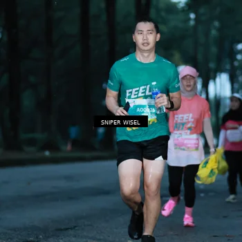 Runner Photo 7744989