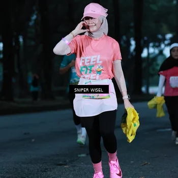 Runner Photo 7745003