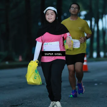 Runner Photo 7745042