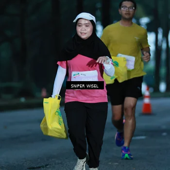 Runner Photo 7745066