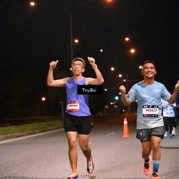 Runner Photo 7745069