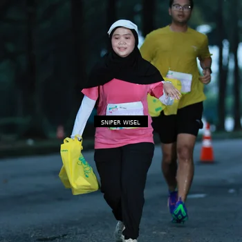 Runner Photo 7745074
