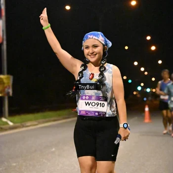 Runner Photo 7745089