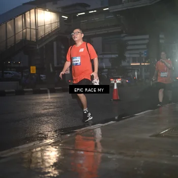 Runner Photo 7745127