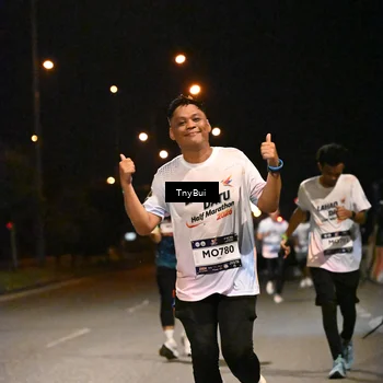 Runner Photo 7745143