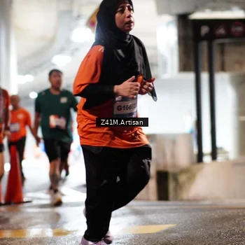 Runner Photo 7745194