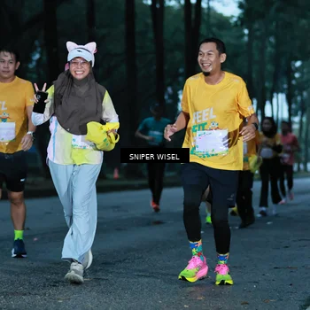 Runner Photo 7745196