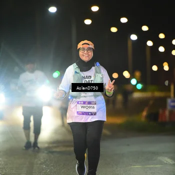 Runner Photo 7745224