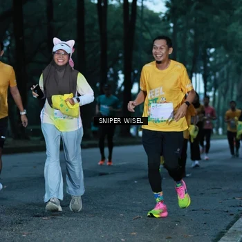 Runner Photo 7745227
