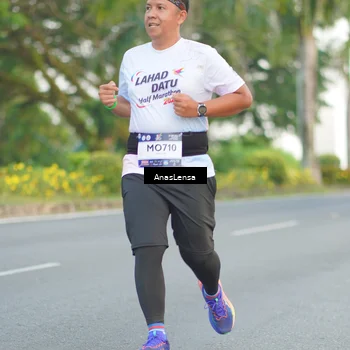 Runner Photo 7745228
