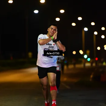 Runner Photo 7745243