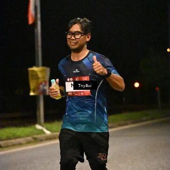 Runner Photo 7745248