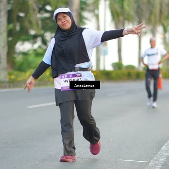 Runner Photo 7745256