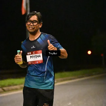 Runner Photo 7745258