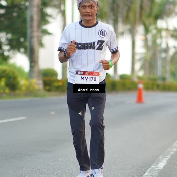 Runner Photo 7745279