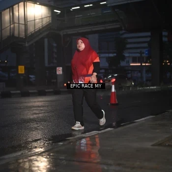Runner Photo 7745281
