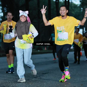 Runner Photo 7745283