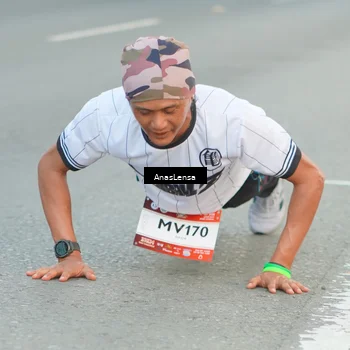 Runner Photo 7745290