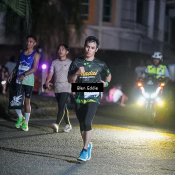 Runner Photo 7745293