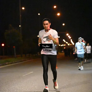 Runner Photo 7745298