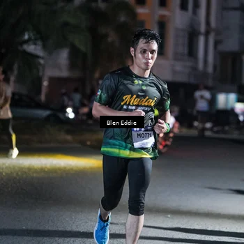Runner Photo 7745303