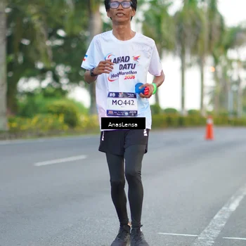 Runner Photo 7745319