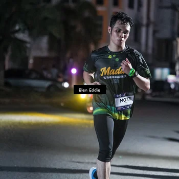 Runner Photo 7745328